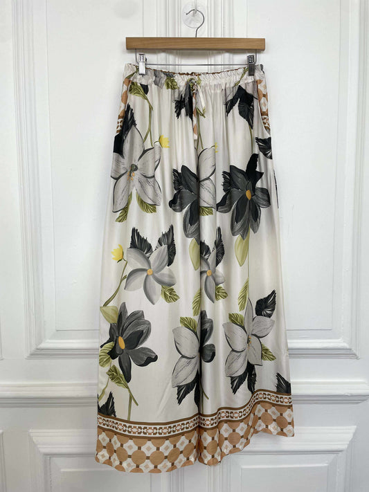 Silk Feel Starflower Palazzos