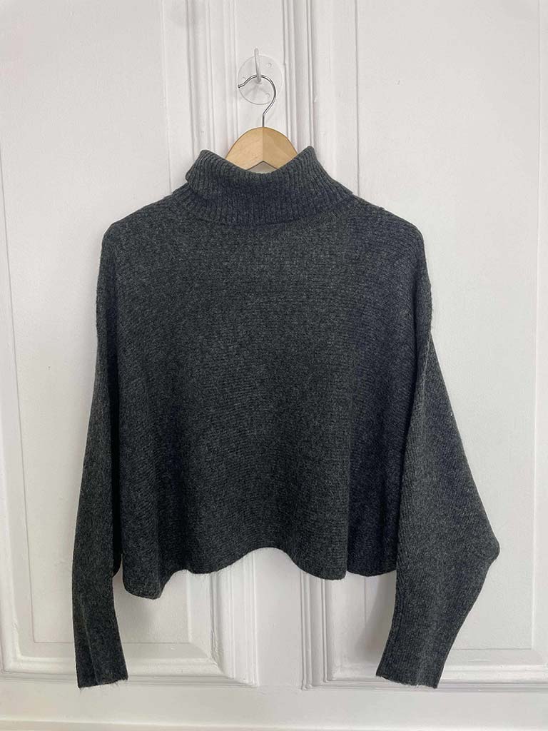 Ribbed Batwing Polo Knit - Charcoal