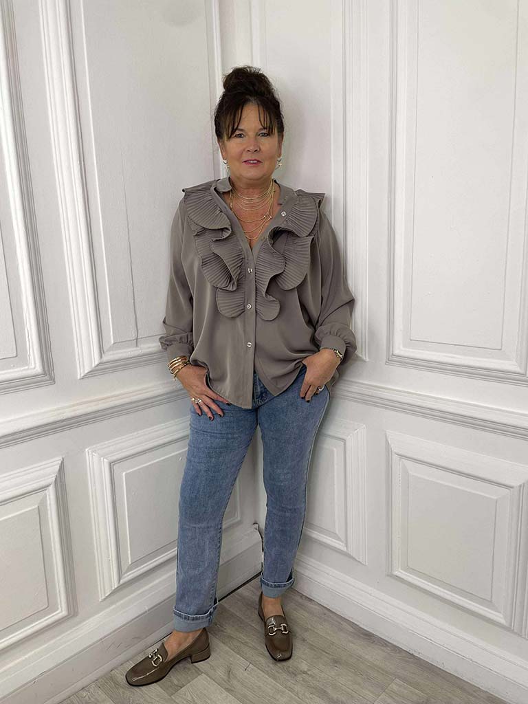 Plissé Ruffle Shirt - Mocha