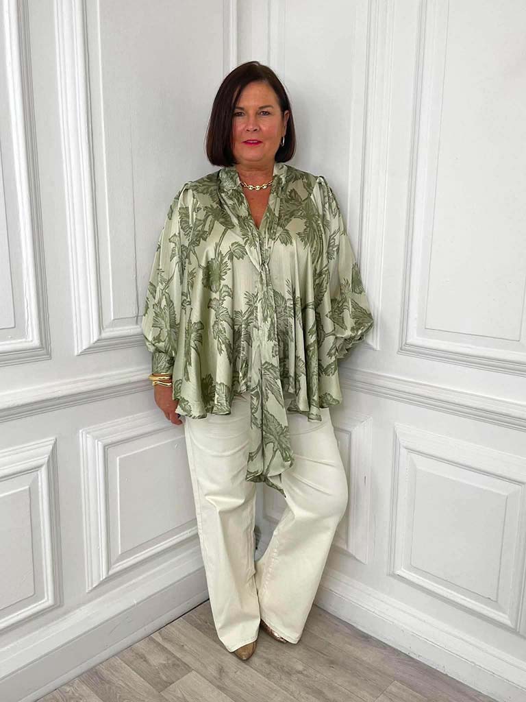 Palm Pussybow Blouse - Pistachio