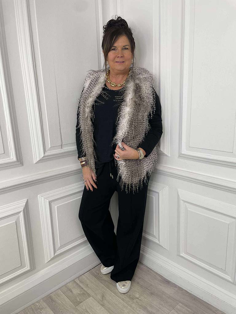 Luxe Feather Gilet - Natural