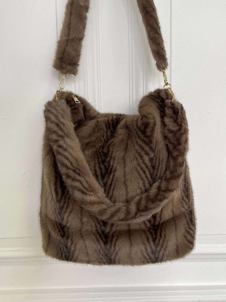 Malissa J Faux Fur Shopper Bag - Feather