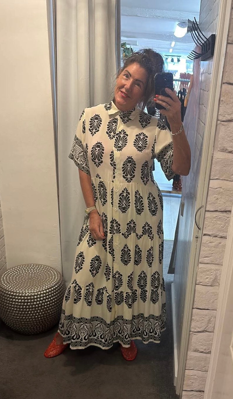 Damask Print Tiered Maxi Dress - Ecru & Black