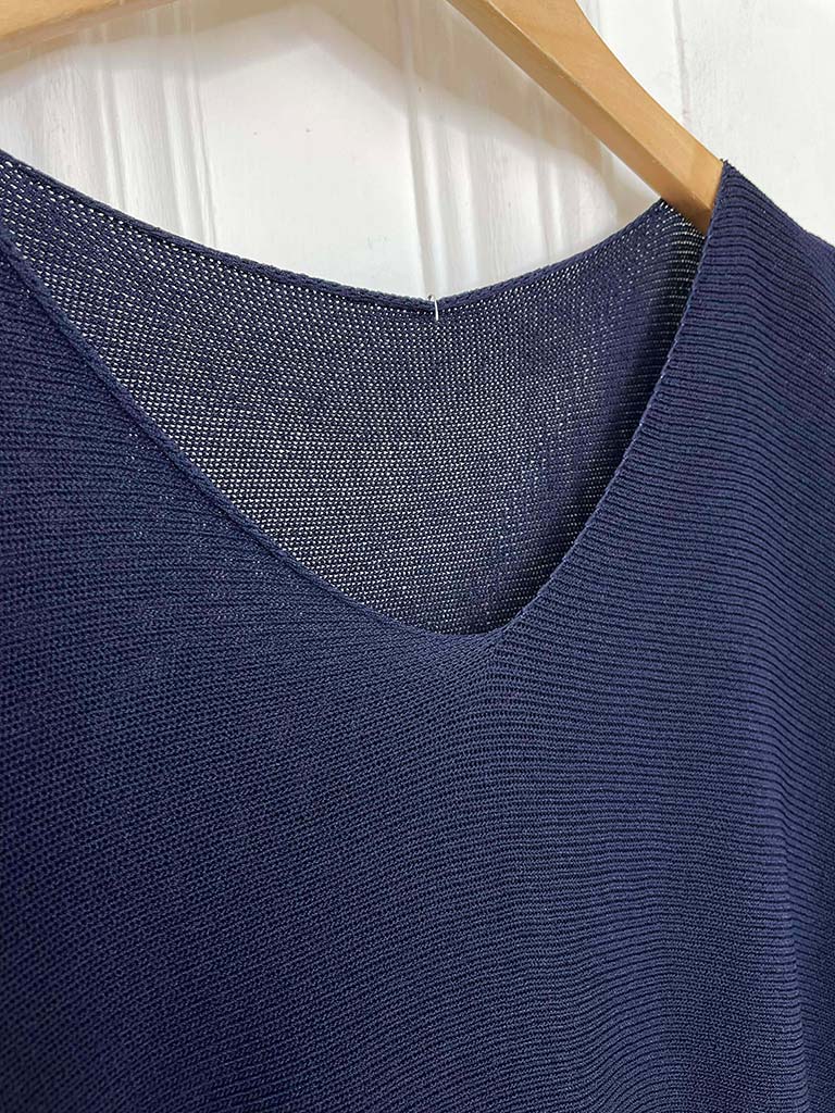 V-Neck Raw Edge Knit - Navy