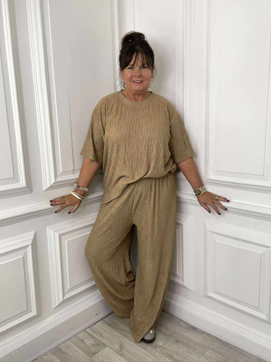 Crinkle Curve Co-ord - Sand