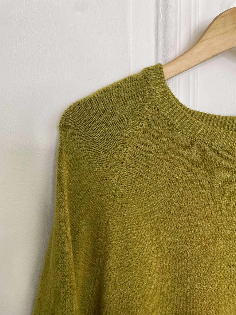 Scooped Pocket Knit - Avocado