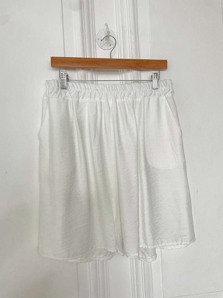 Flower Appliqué Shorts Co-ord - White