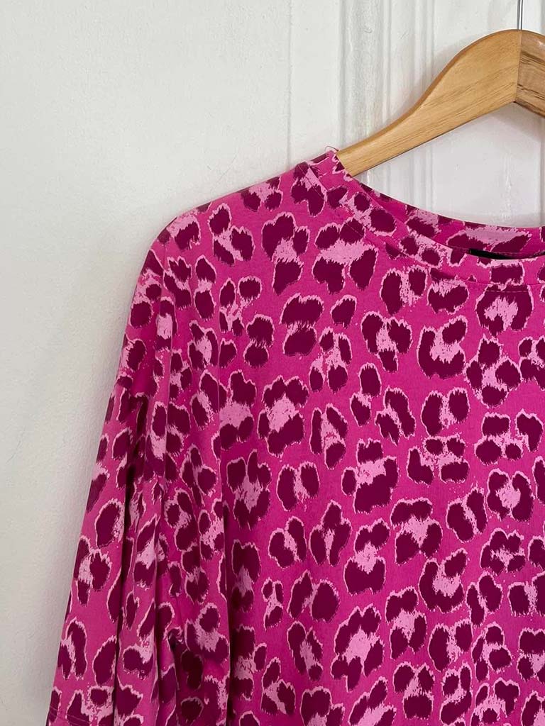 Leopard Print Tee - Hot Pink