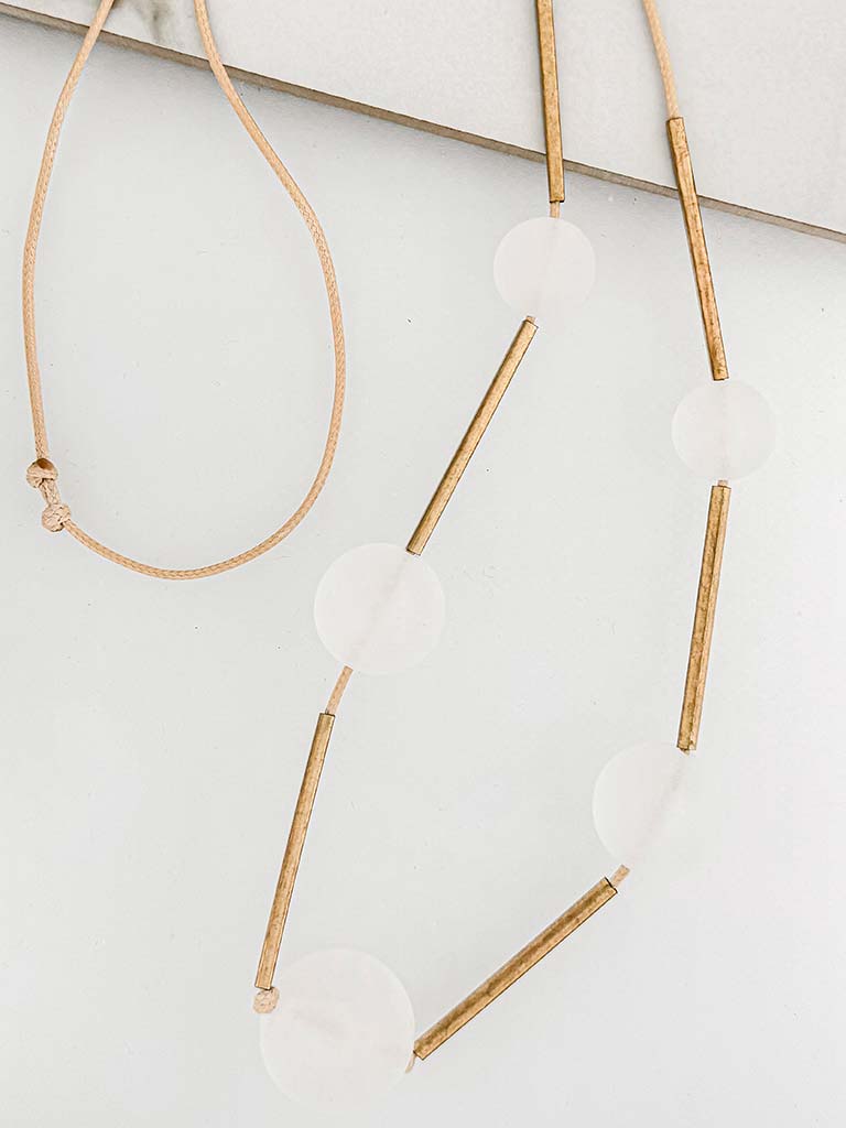 Envy Clouded Bead & Rope Necklace - Gold