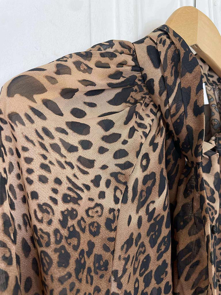 Ombré Leopard Pussybow Blouse