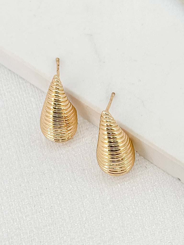 Envy Ribbed Teardrop Earrings - Gold