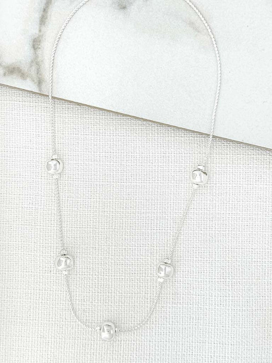 Envy Hammered Bead Necklace - Silver