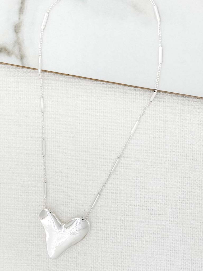 Envy Hammered Heart Necklace - Silver