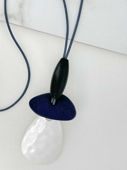 Envy Hammered Teardrop Necklace - Silver