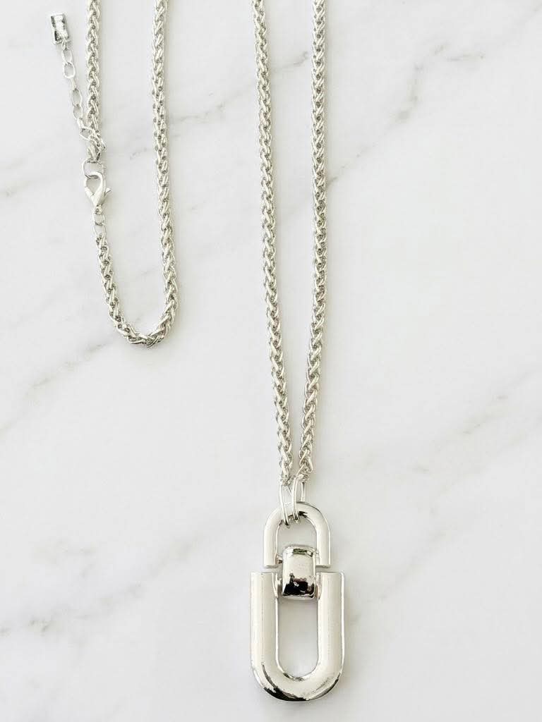 Envy Geometric Pendent Necklace - Silver