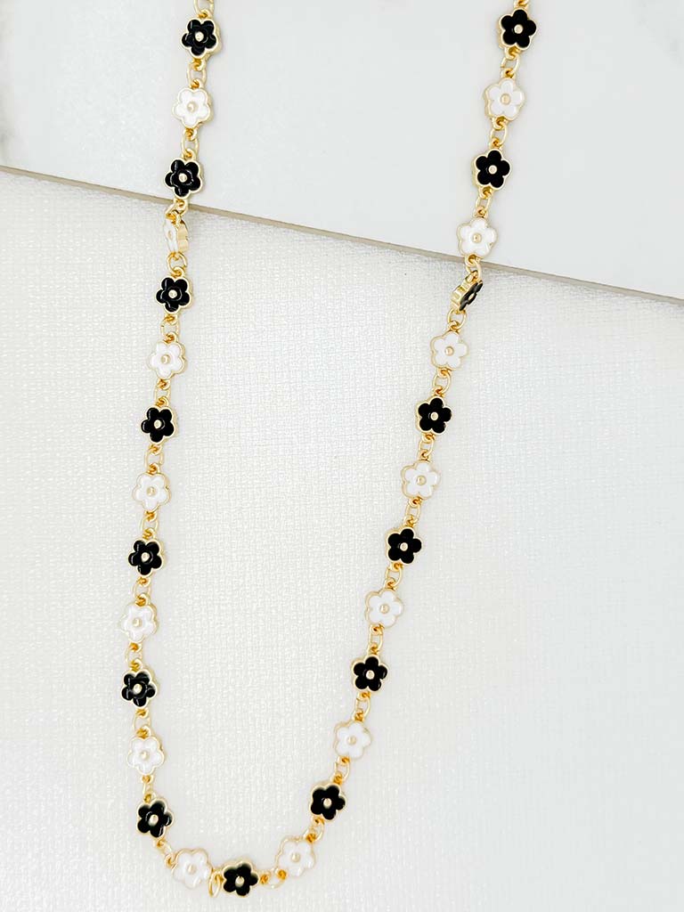 Envy Long Daisy Necklace - Gold
