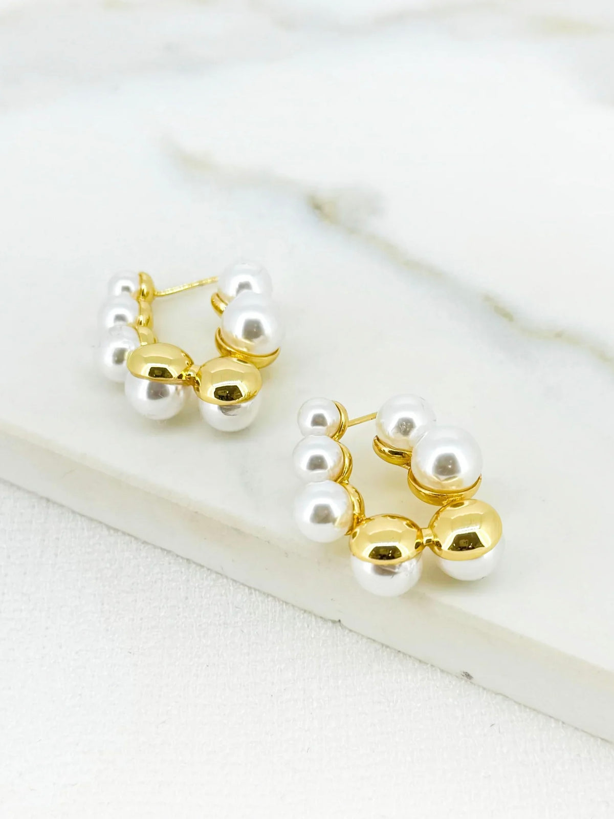 Envy Pearl Hoop Earrings - Gold