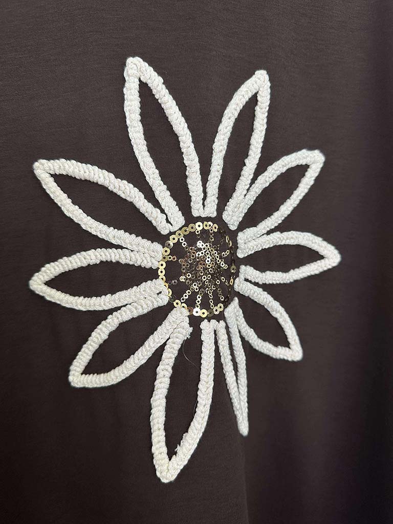 Daisy Embellished Sweatshirt - Chocolate