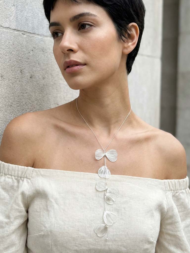 Envy Ginkgo Cascade Necklace - Silver