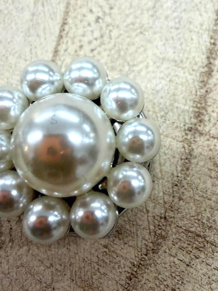 Pearl Daisy Button Covers