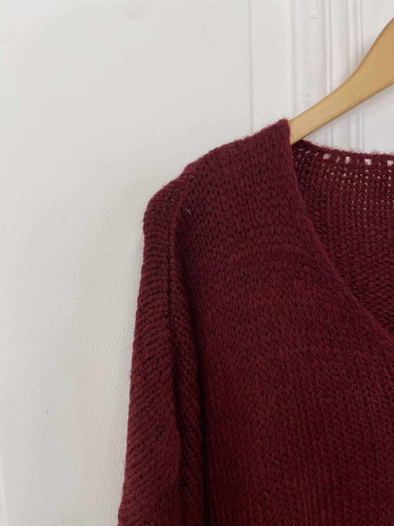 Star Patch Knit - Burgundy