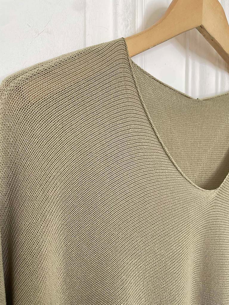 V-Neck Raw Edge Knit - Hessian