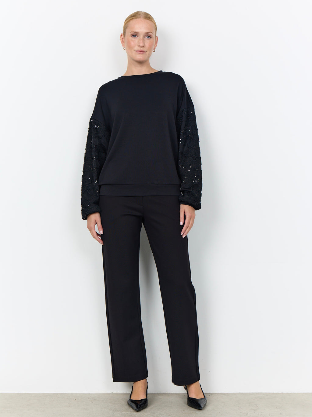 Soya Concept Banu Lace Sleeve Sweatshirt - Black