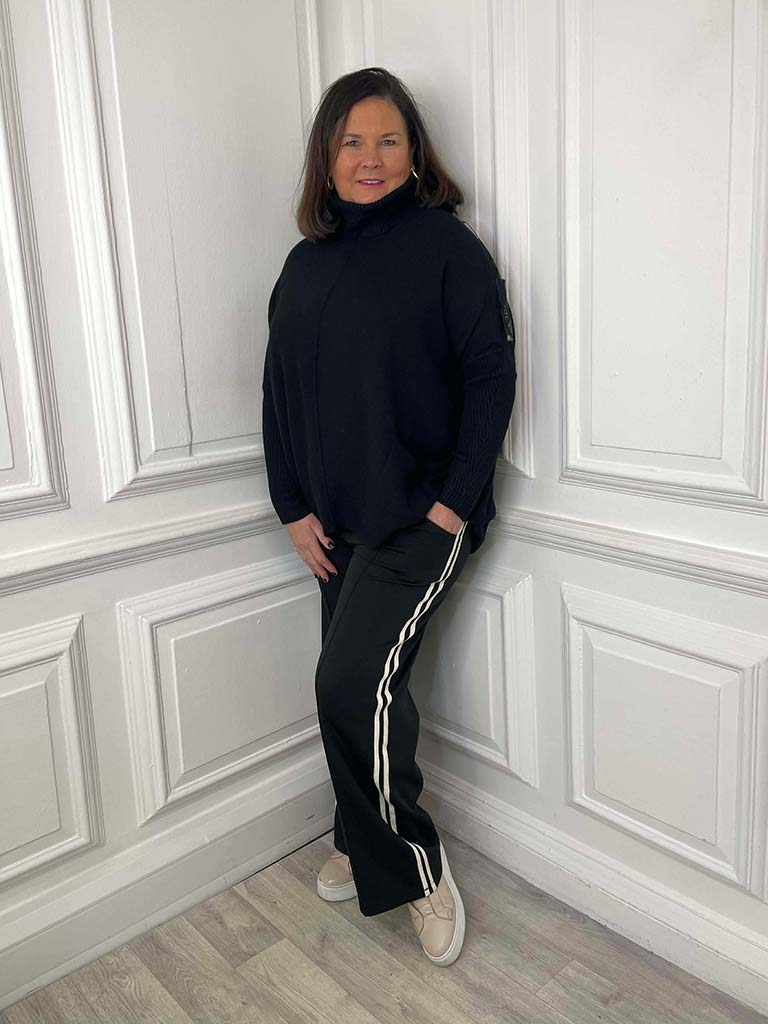 Side Stripe Jersey Joggers - Black