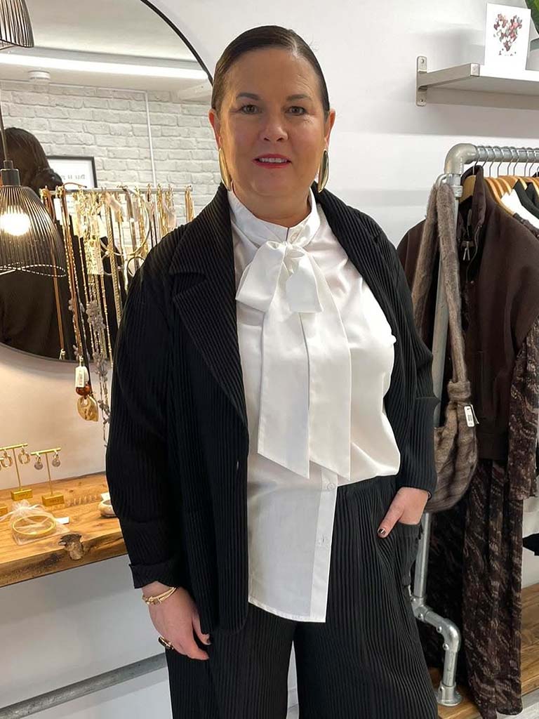 Malissa J Pleat Blazer - Black