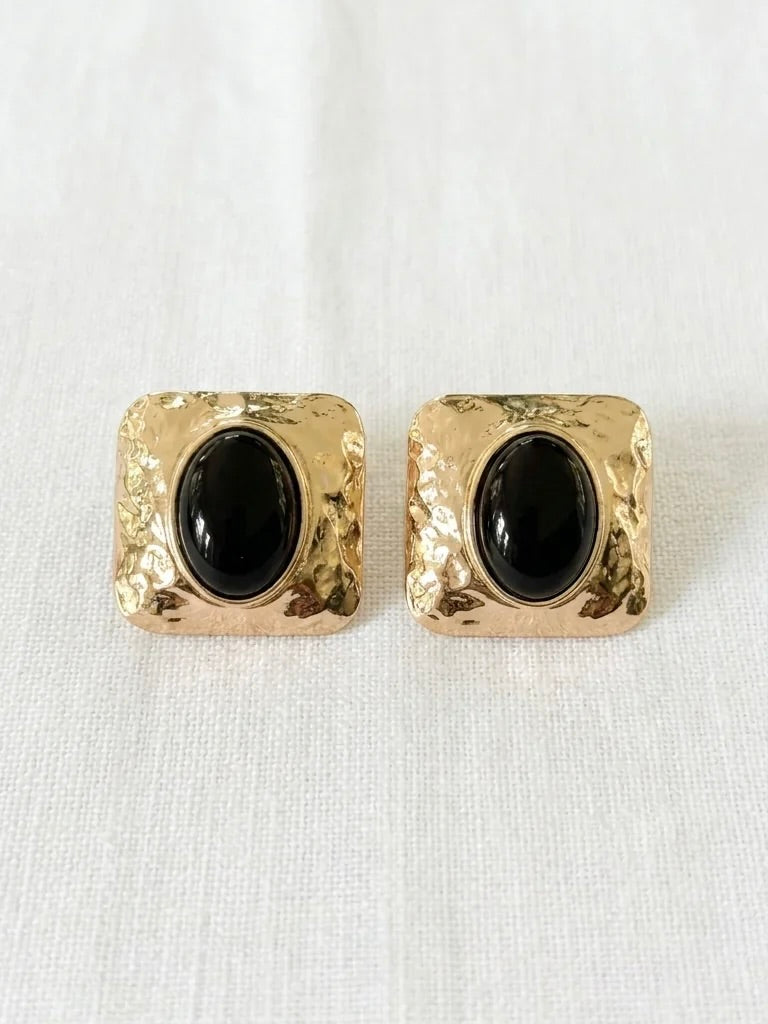 Envy Hammered Square Earrings - Gold
