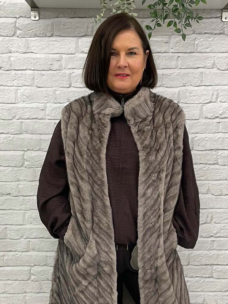 Malissa J Faux Fur Chevron Gilet - Greige