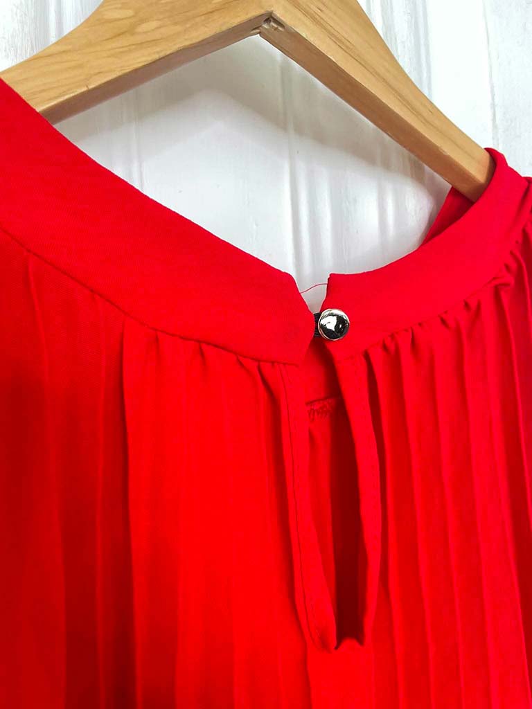 Pleated Flower Midi Dress - Cherry