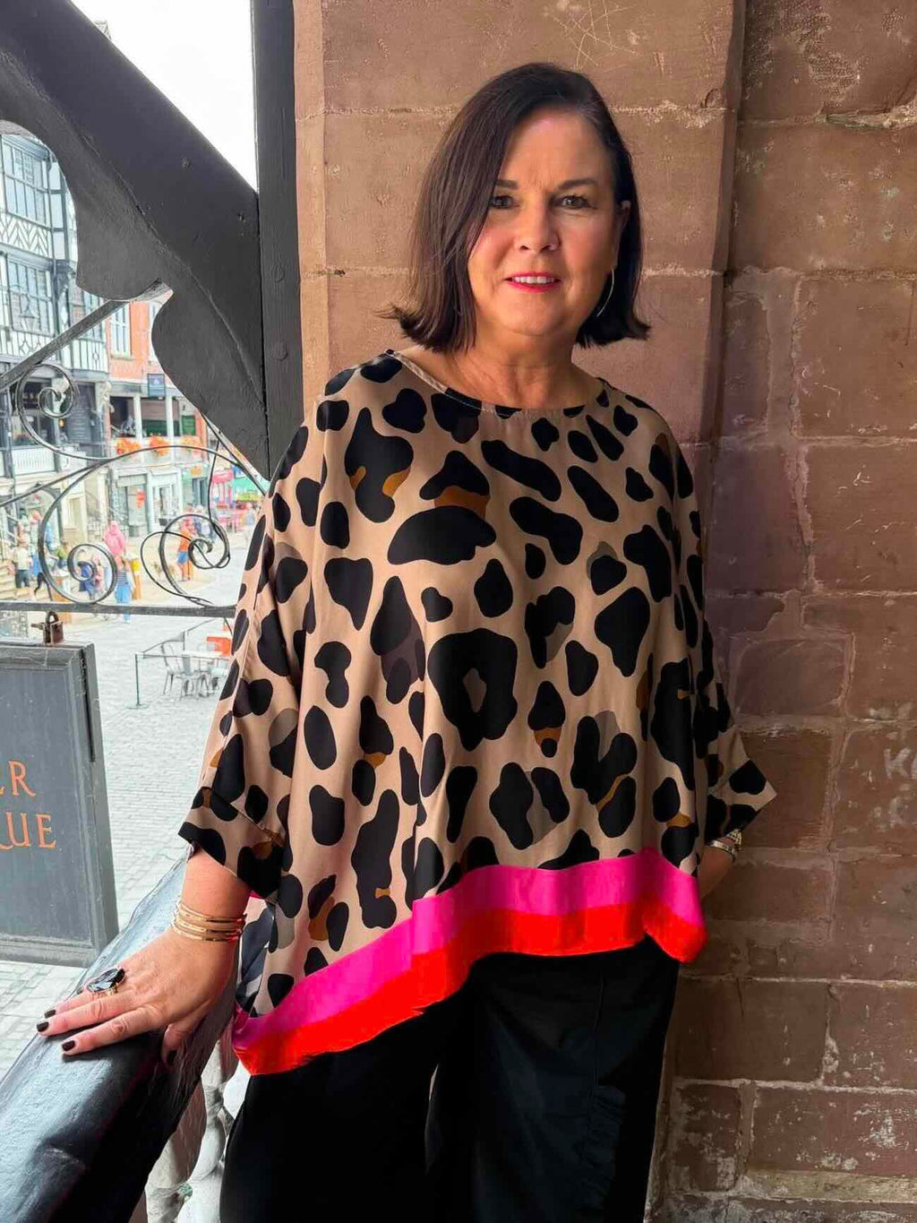 Leopard Border Print Top - Caramel