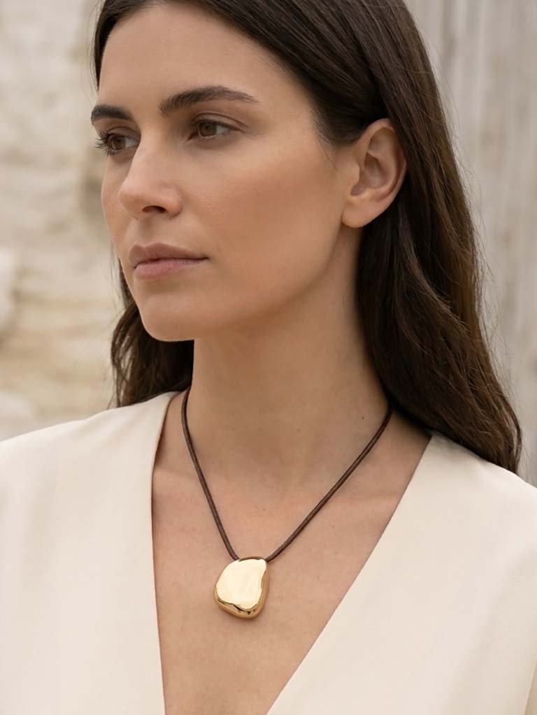 Envy Pebble Rope Necklace - Gold