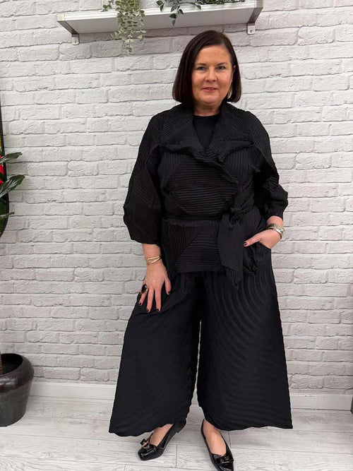 Malissa J Curved Pleat Trousers - Black