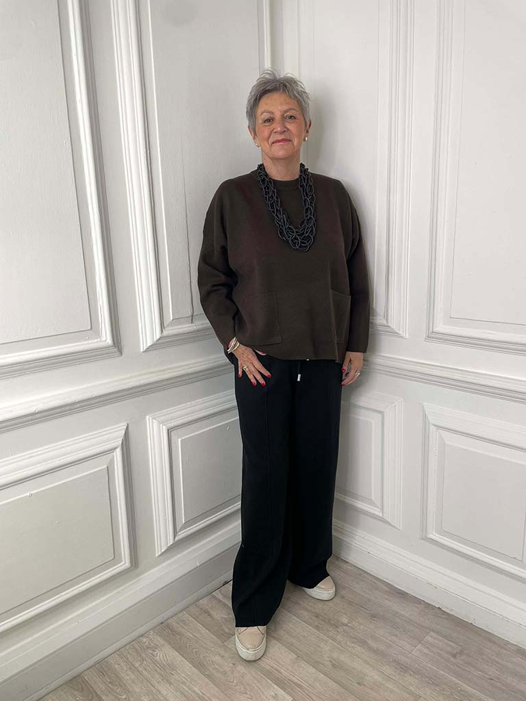 Supersoft Luxe Pocket Knit - Chocolate