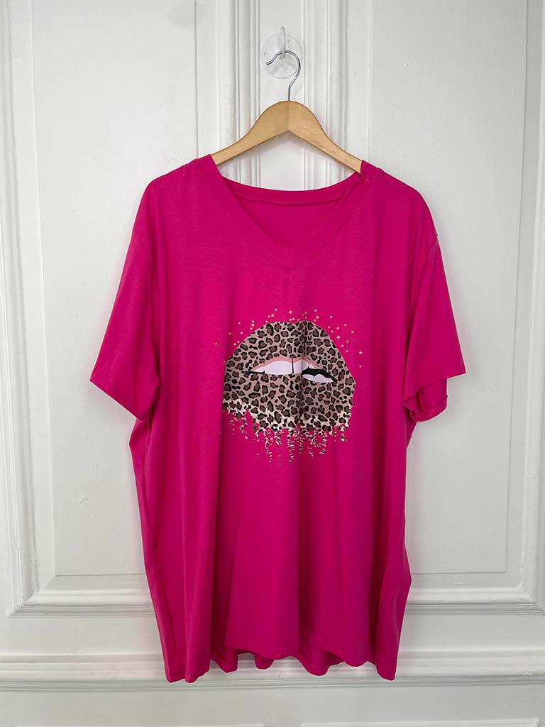 Leopard Lips Tee - Fuchsia