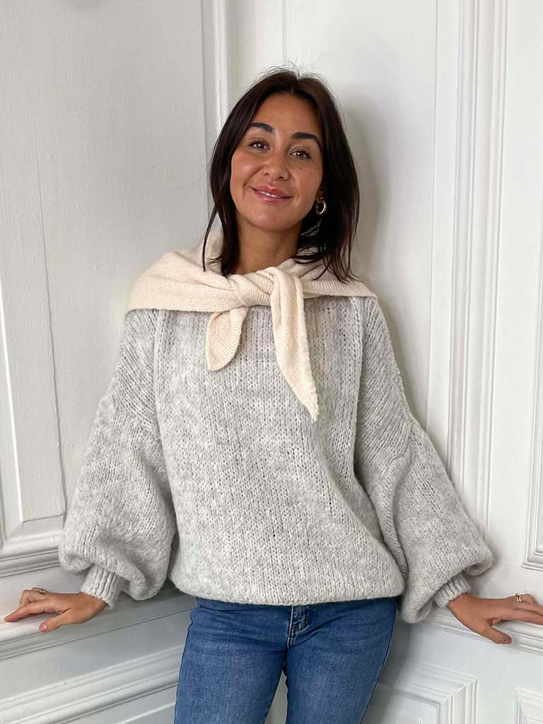 Knitted Triangle Scarf - Nude