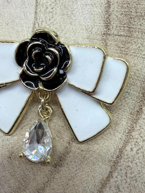 Rose Bow Brooch - Ivory