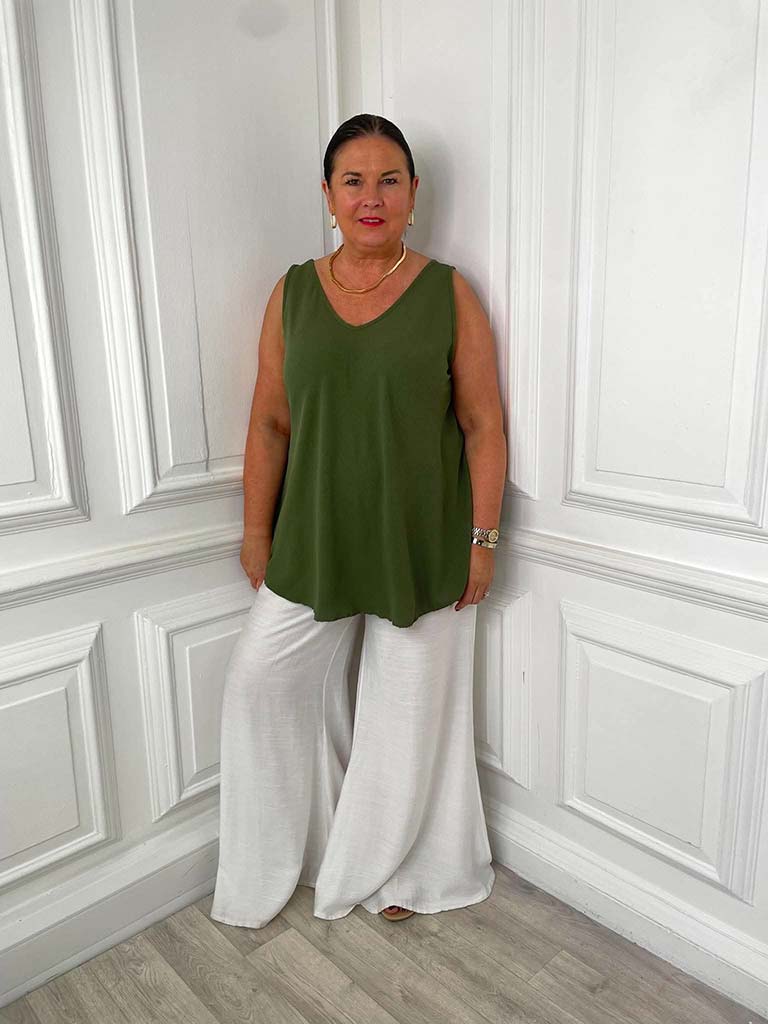 Classic V-Neck Vest - Khaki