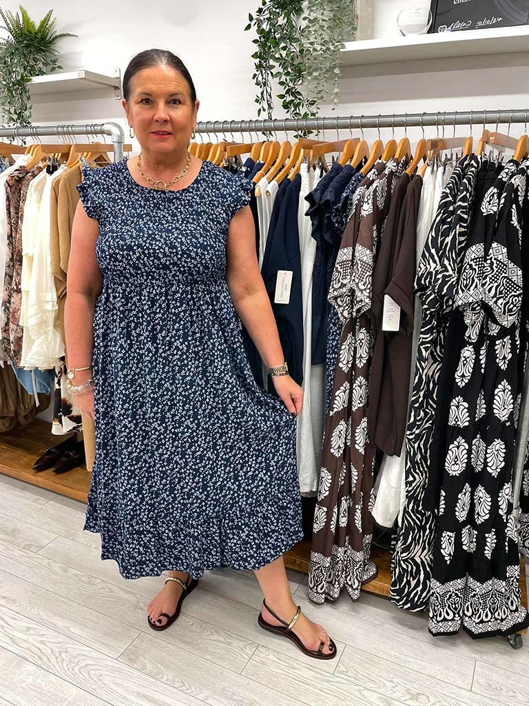 Ditsy Daisy Midi Dress - Navy