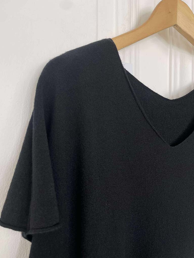 V-Neck Knit Top - Black
