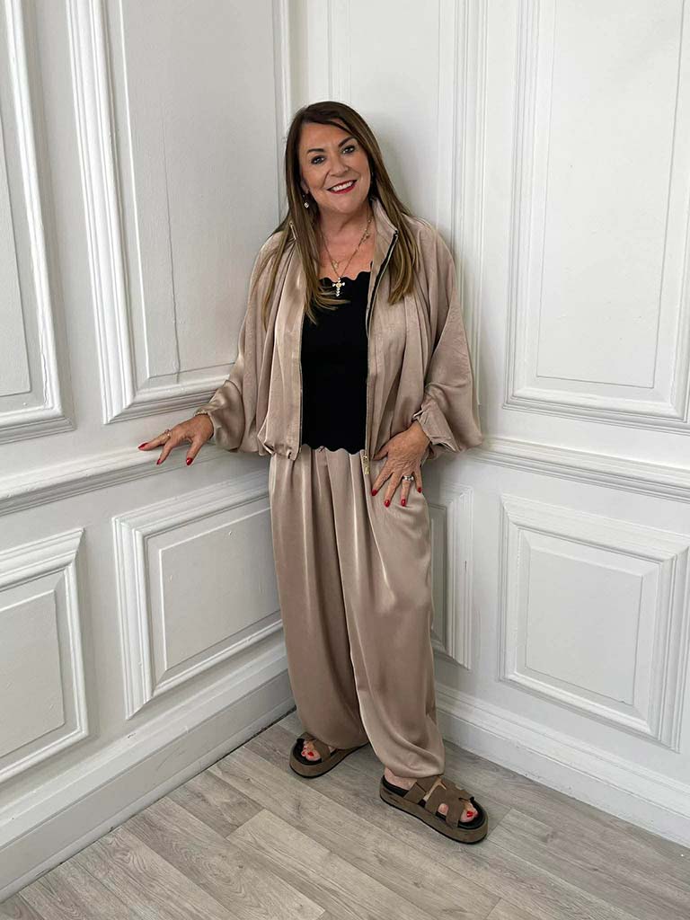 Luxe Silk Feel Bomber - Mink