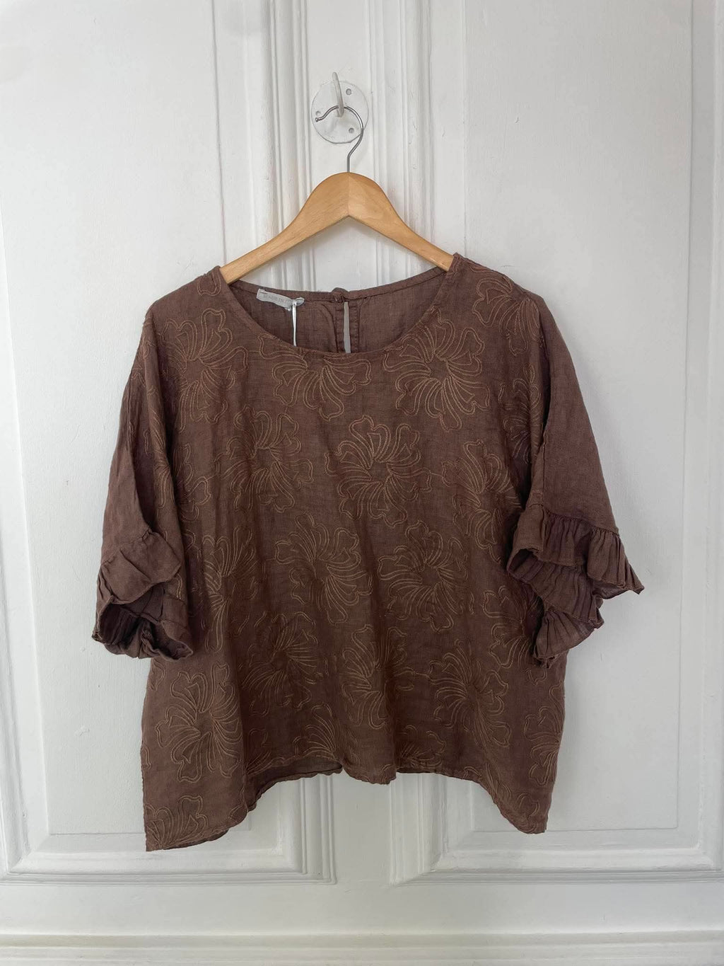 Linen Fiorita Stitch Top - Chocolate