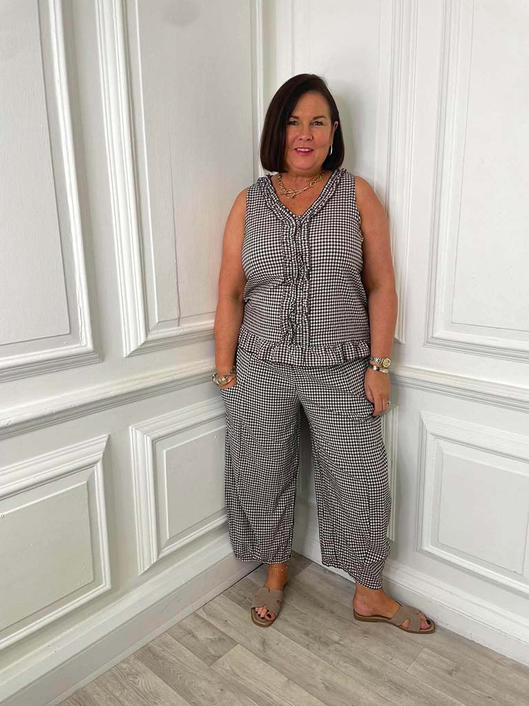 Cottage Check Ruffle Top - Chocolate