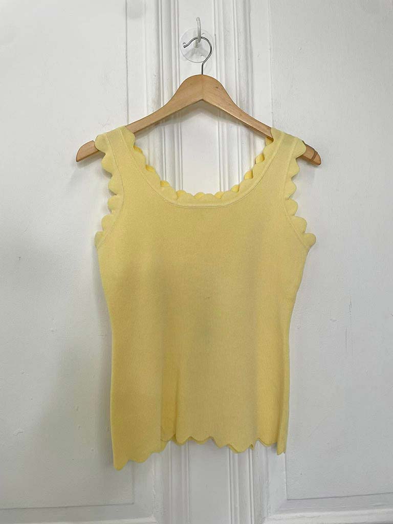 Scalloped Edge Vest - Daffodil