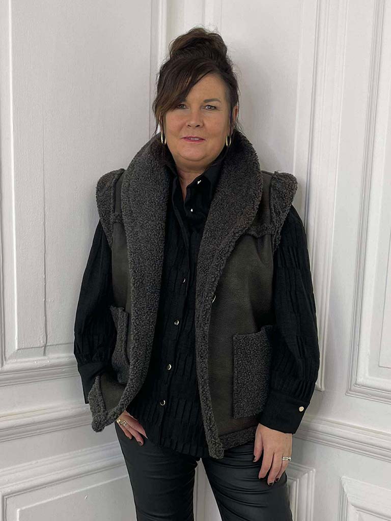 Faux Shearling Gilet - Gun Metal