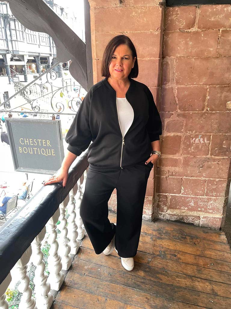 Sports Luxe Joggers - Black