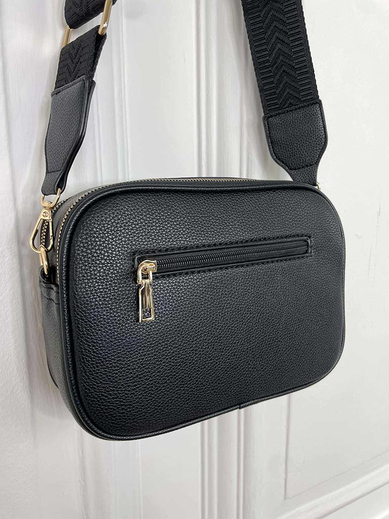 Quilted Cross Body Bag - Black