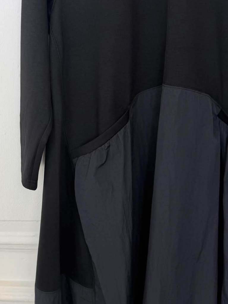Malissa J Curved Waist Pocket Dress - Black
